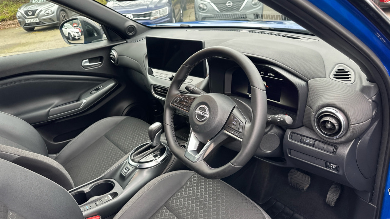 Nissan Juke 1.6 Hybrid N-Connecta 5dr Auto Hybrid Hatchback